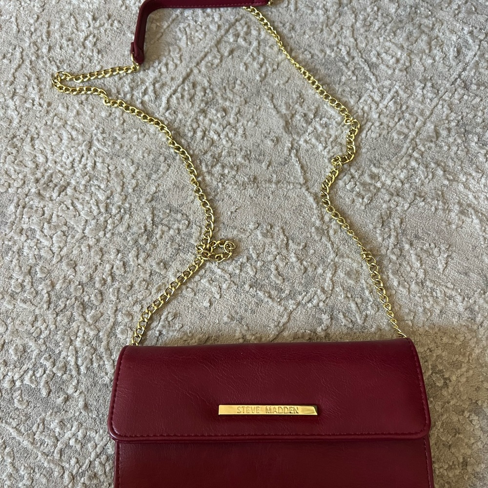 Steve Madden Chain Crossbody